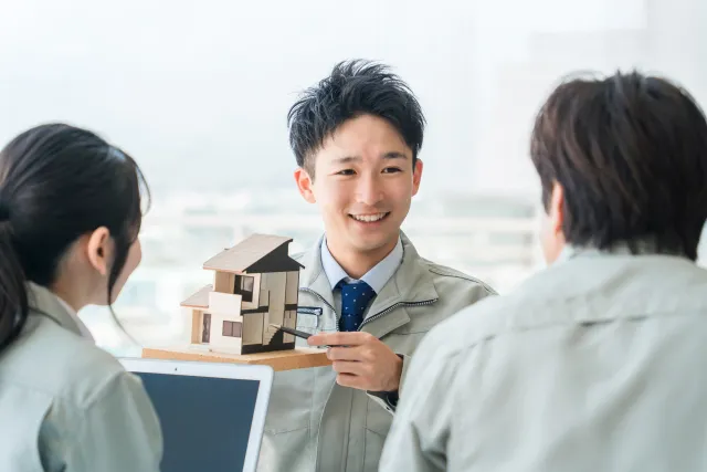 非住宅木造建築の設計で地域を変える挑戦的な意匠設計職の建設求人イメージ
