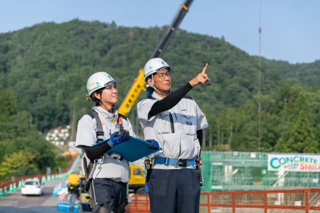 【茅場町】社会インフラを支えるコンクリート構造設計/賞与実績6.5か月・年間休日127日の建設求人イメージ